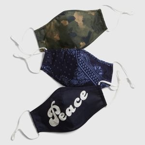 Gap adult face mask